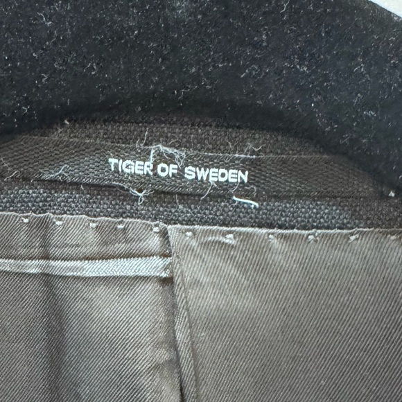 2 piece suit ; Tiger of Sweden Suit (Jacket and Pants) - Picture 2 of 9